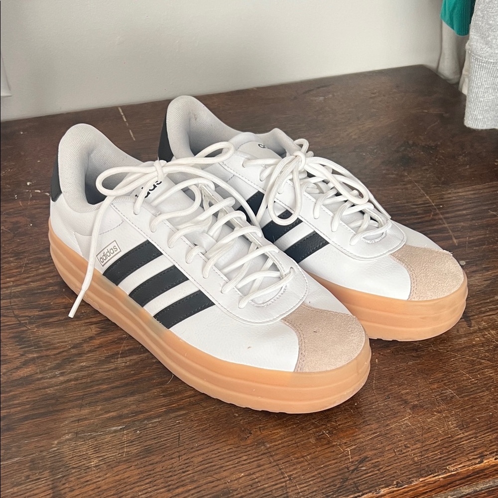 adidas white Gazelle sneaker with platform gum sole - size 9.5